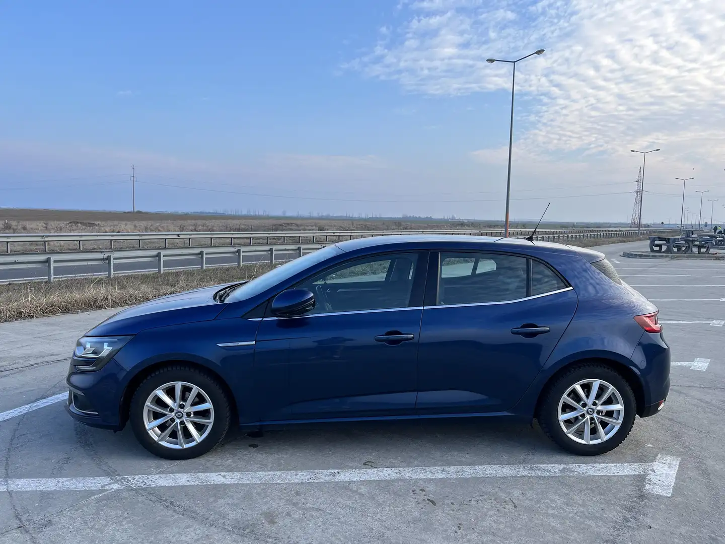 Renault Megane Energy 4 - 2