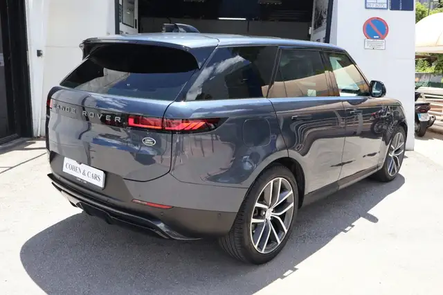Land Rover Range Rover view 6