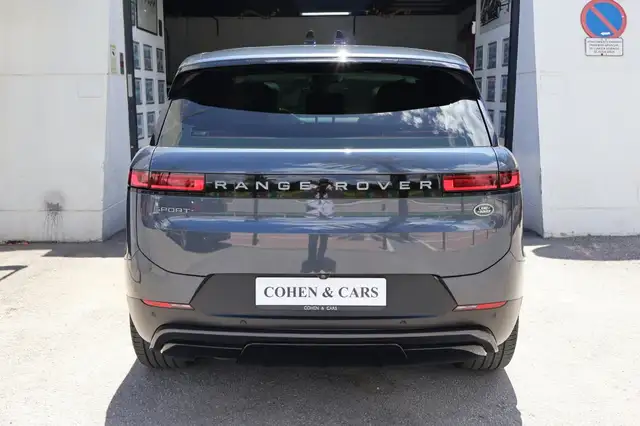 Land Rover Range Rover view 7