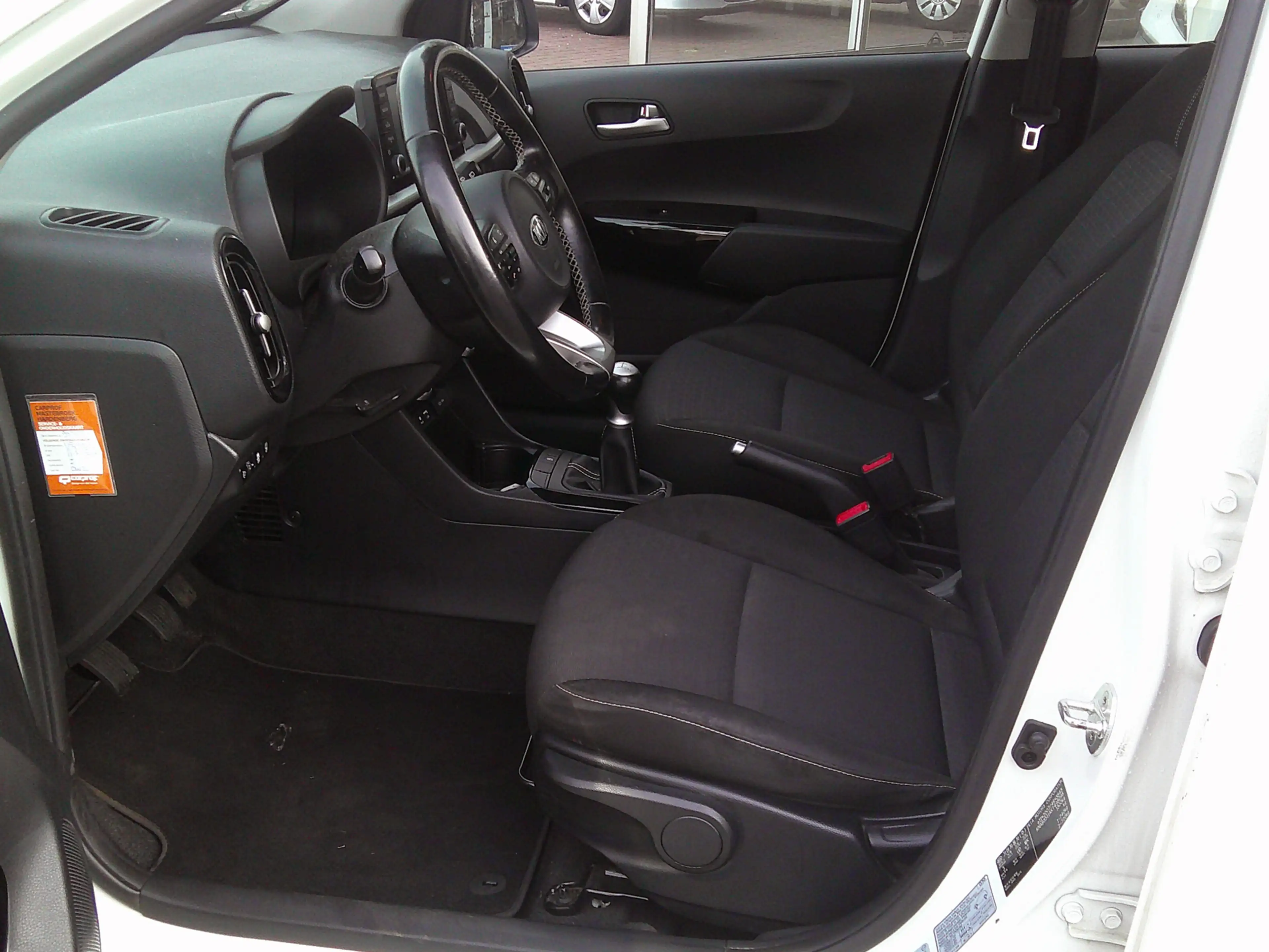 Kia Picanto 1.0 MPi DynamicLine Staat in Hardenberg — photo 12