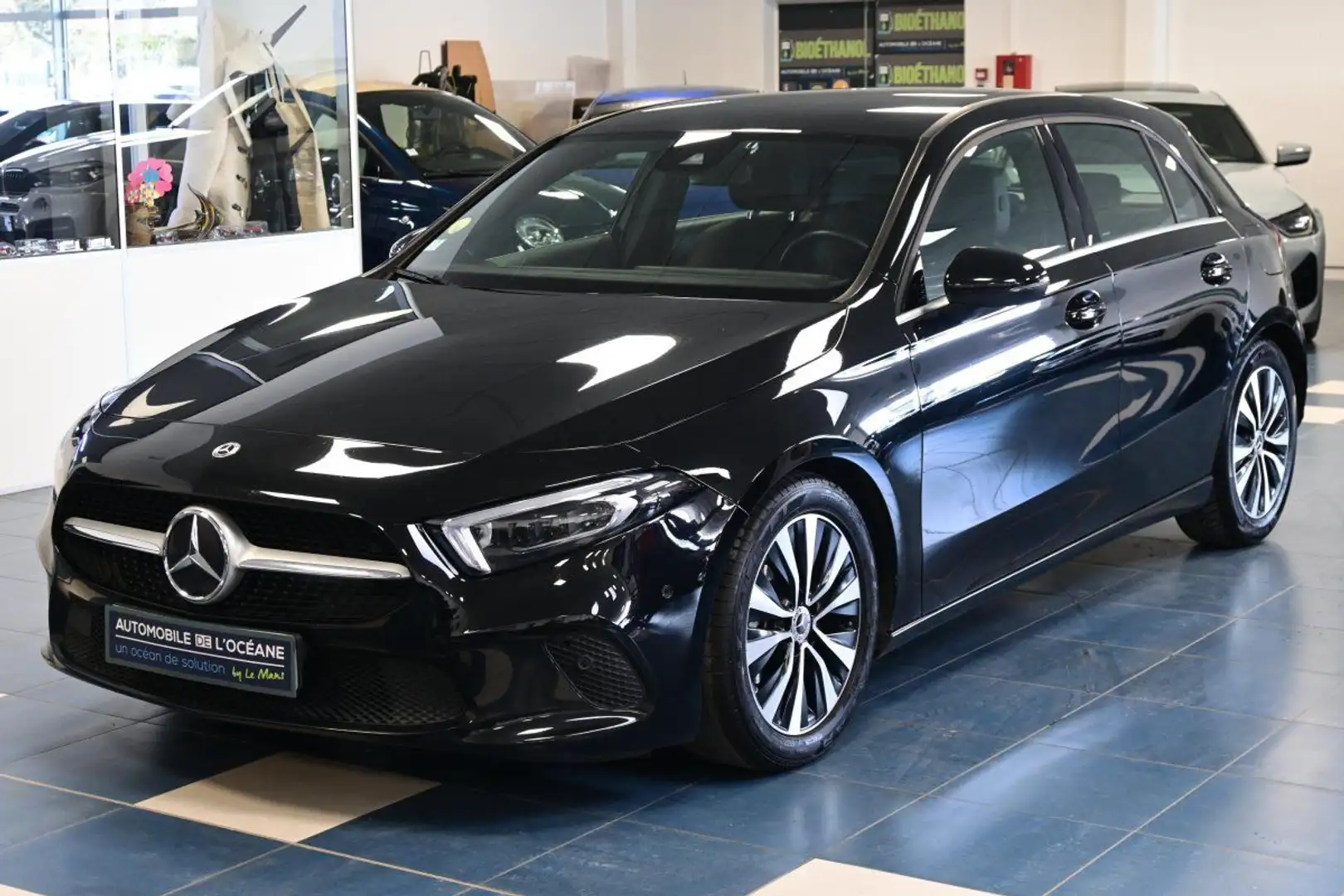 Mercedes-Benz A 200 200 d 8G-DCT Style Line Noir - 1