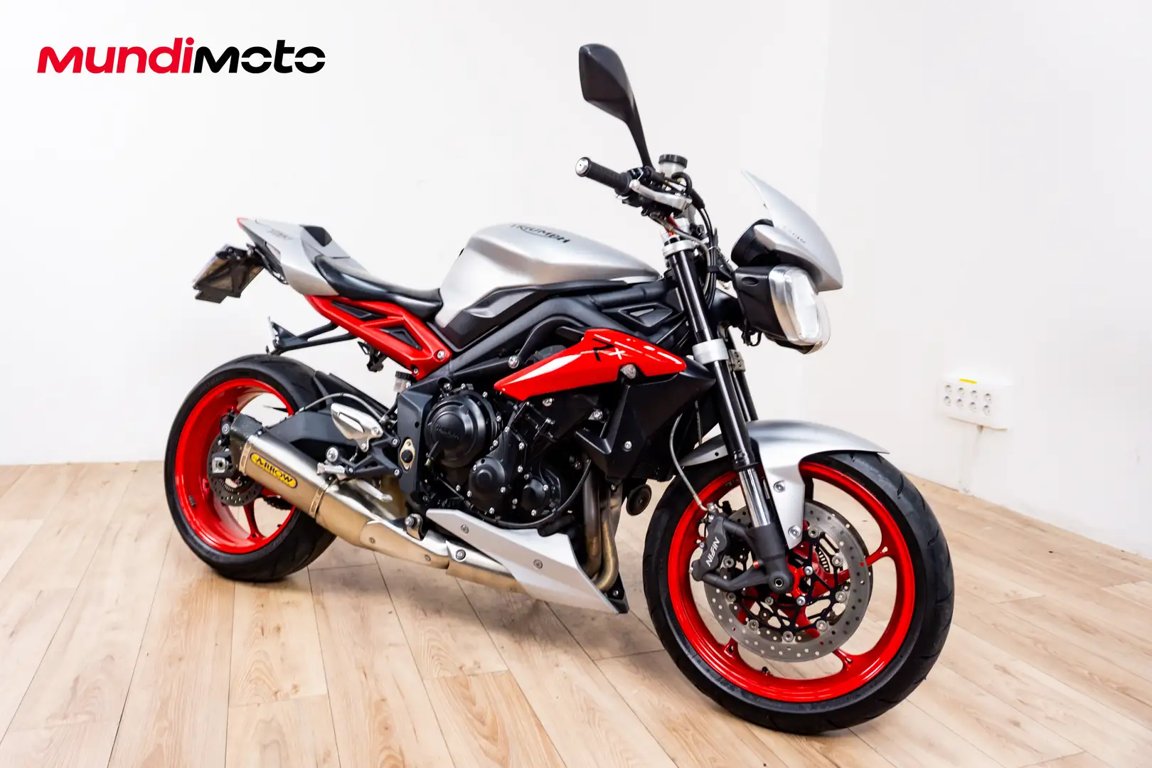 Triumph Street Triple 675 - 2