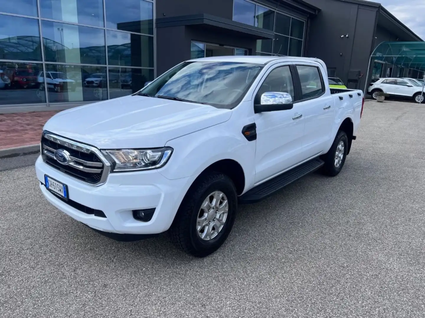 Ford Ranger 2.0 ECOBLUE DC XLT 5 posti Bianco - 1