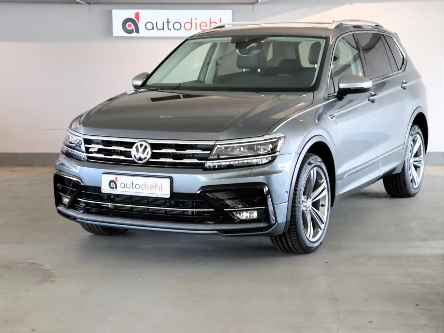 Volkswagen Tiguan Allspace 2.0 TDI DSG 4M Highline*R-Line Grau - 2
