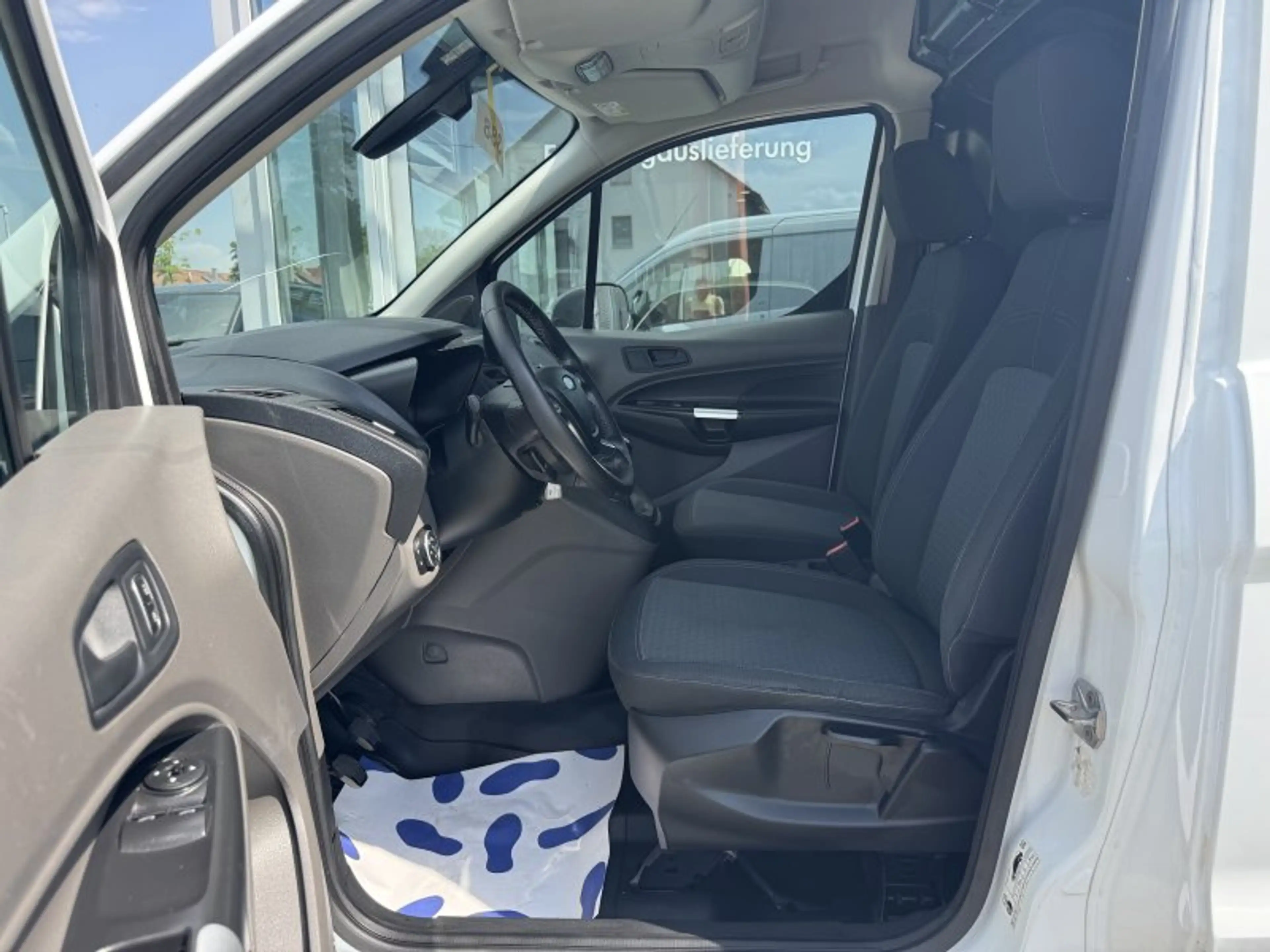 Ford Transit Connect 1.0 EcoBoost 200 L1 Trend Klima Kamera Sitzheizung — photo 12