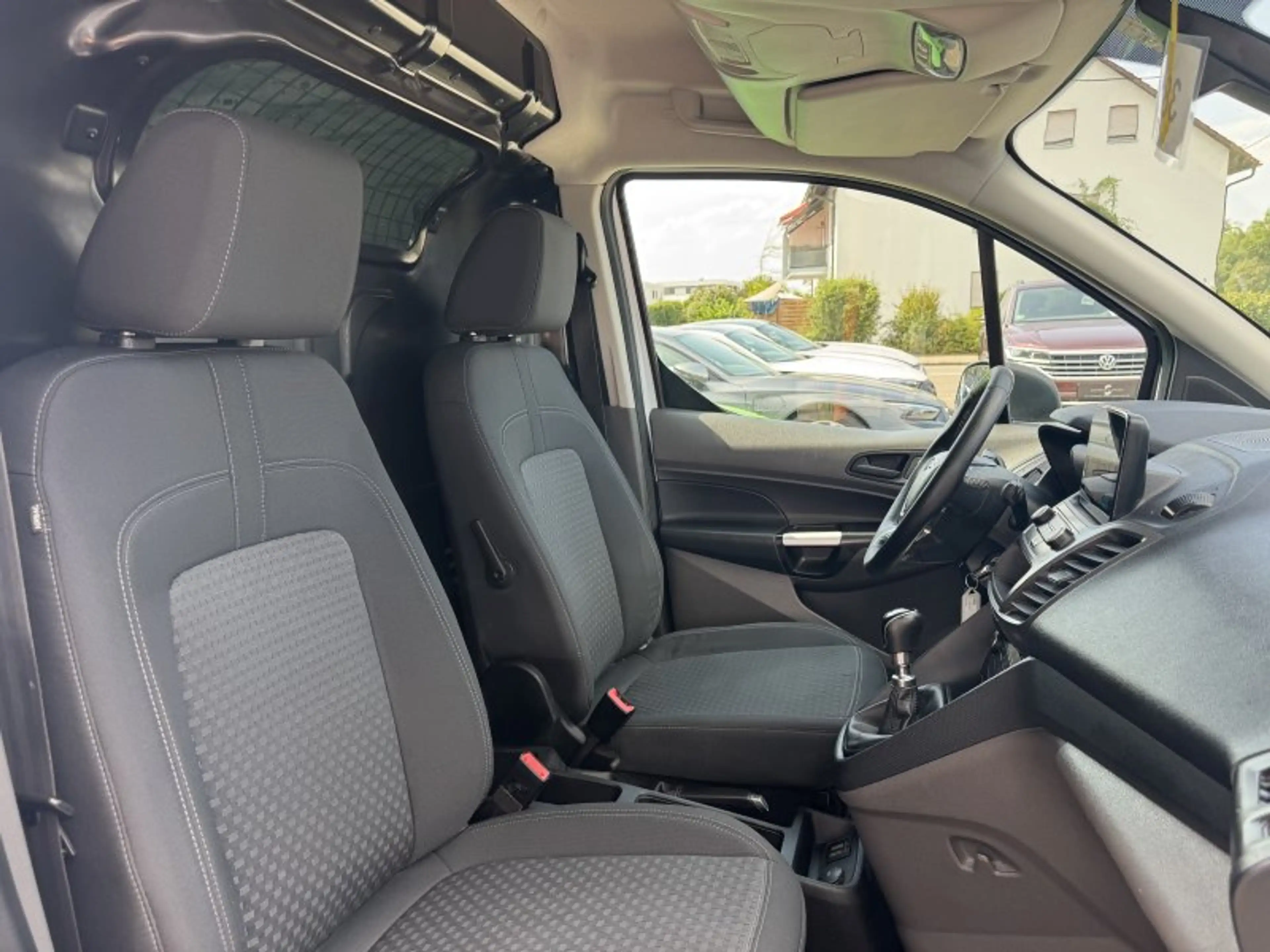 Ford Transit Connect 1.0 EcoBoost 200 L1 Trend Klima Kamera Sitzheizung — photo 15