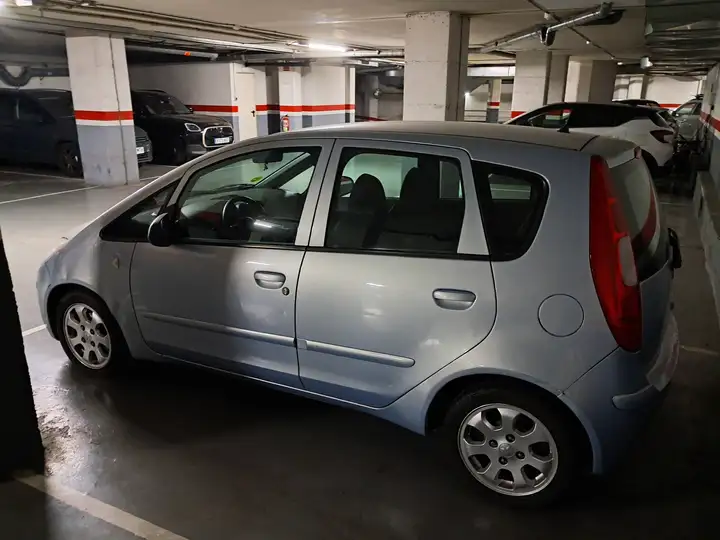 Mitsubishi Colt 1.1 12v Invite 2005, foto 2