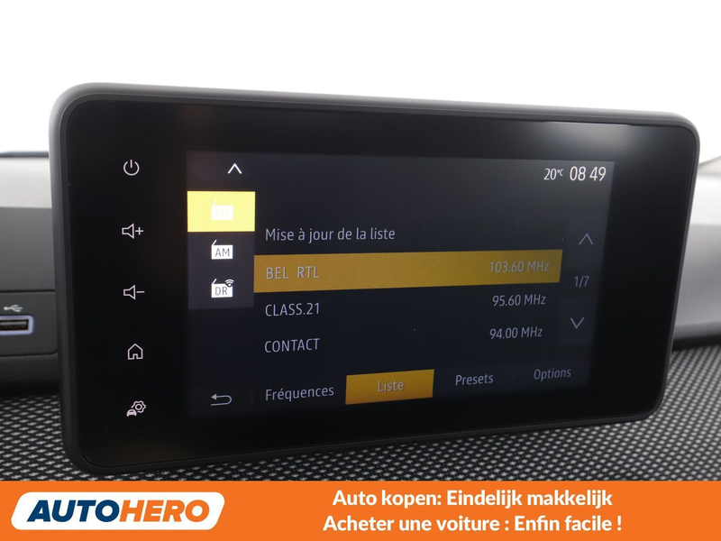 Dacia Sandero 1.0 TCe Comfort — photo 9