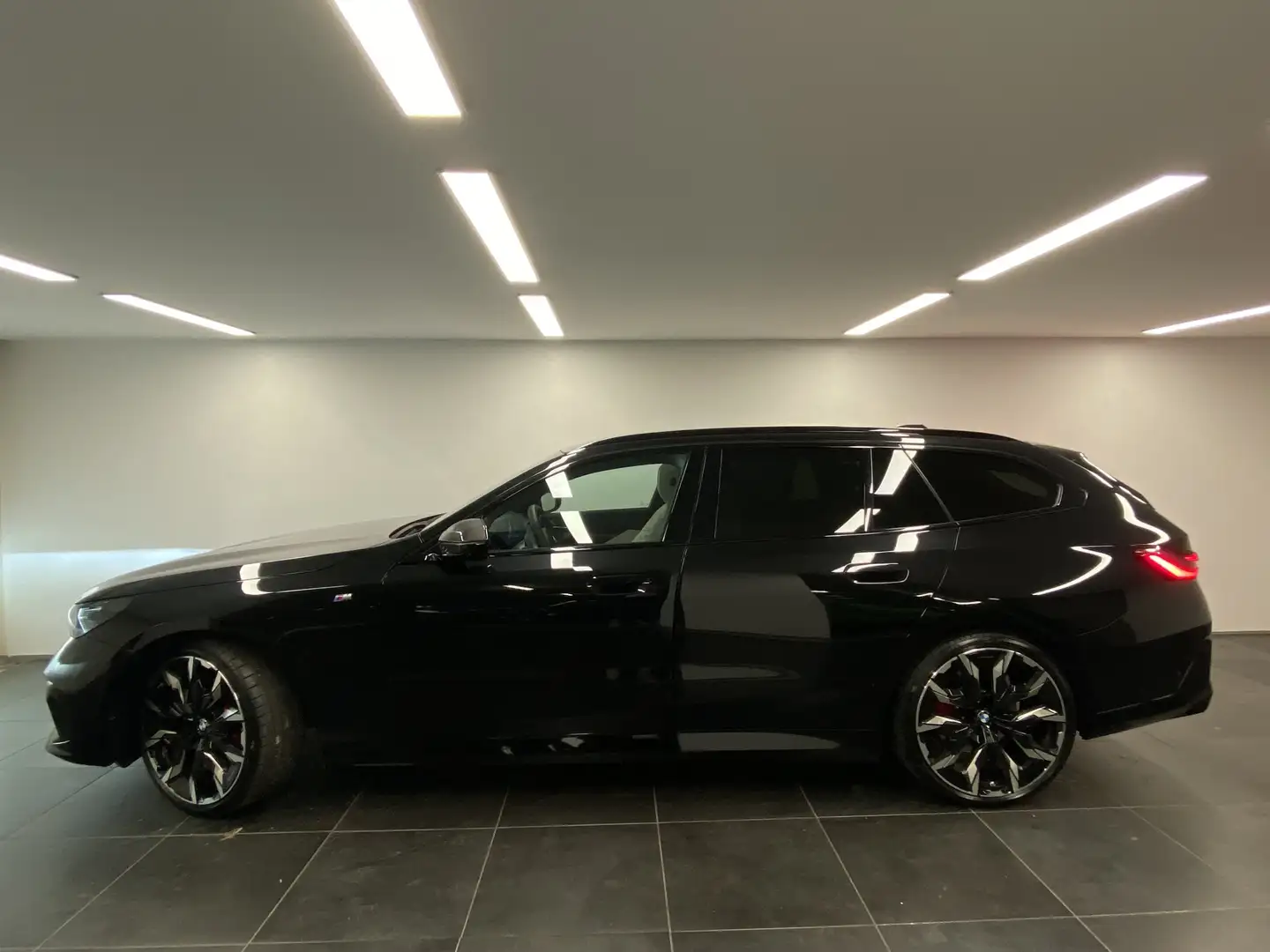 BMW 540 d xDrive Touring M Sportpaket Pro DA. Prof. PA. Pr Schwarz - 2