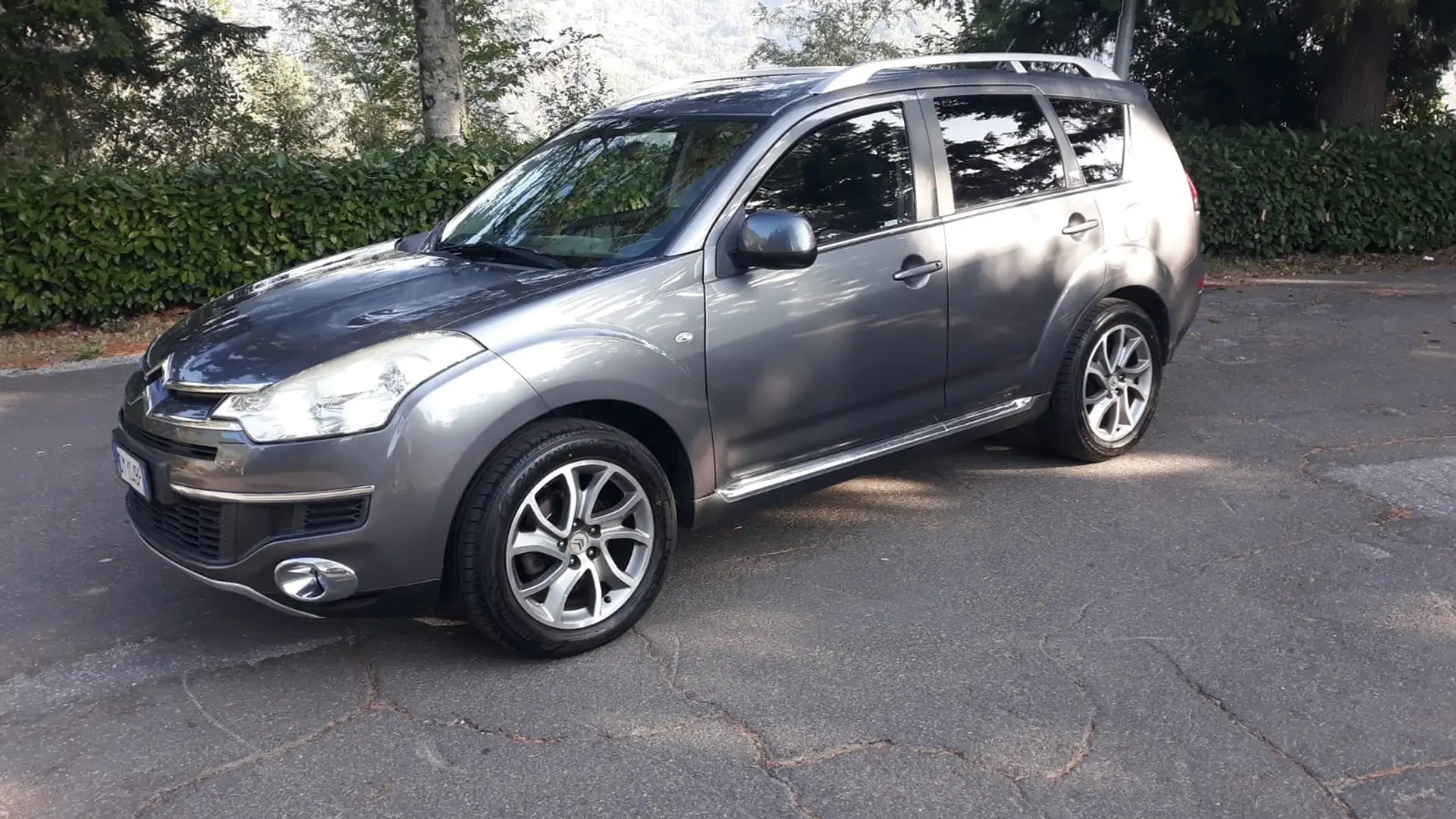 Citroen C-Crosser Crociera nera Gris - 2