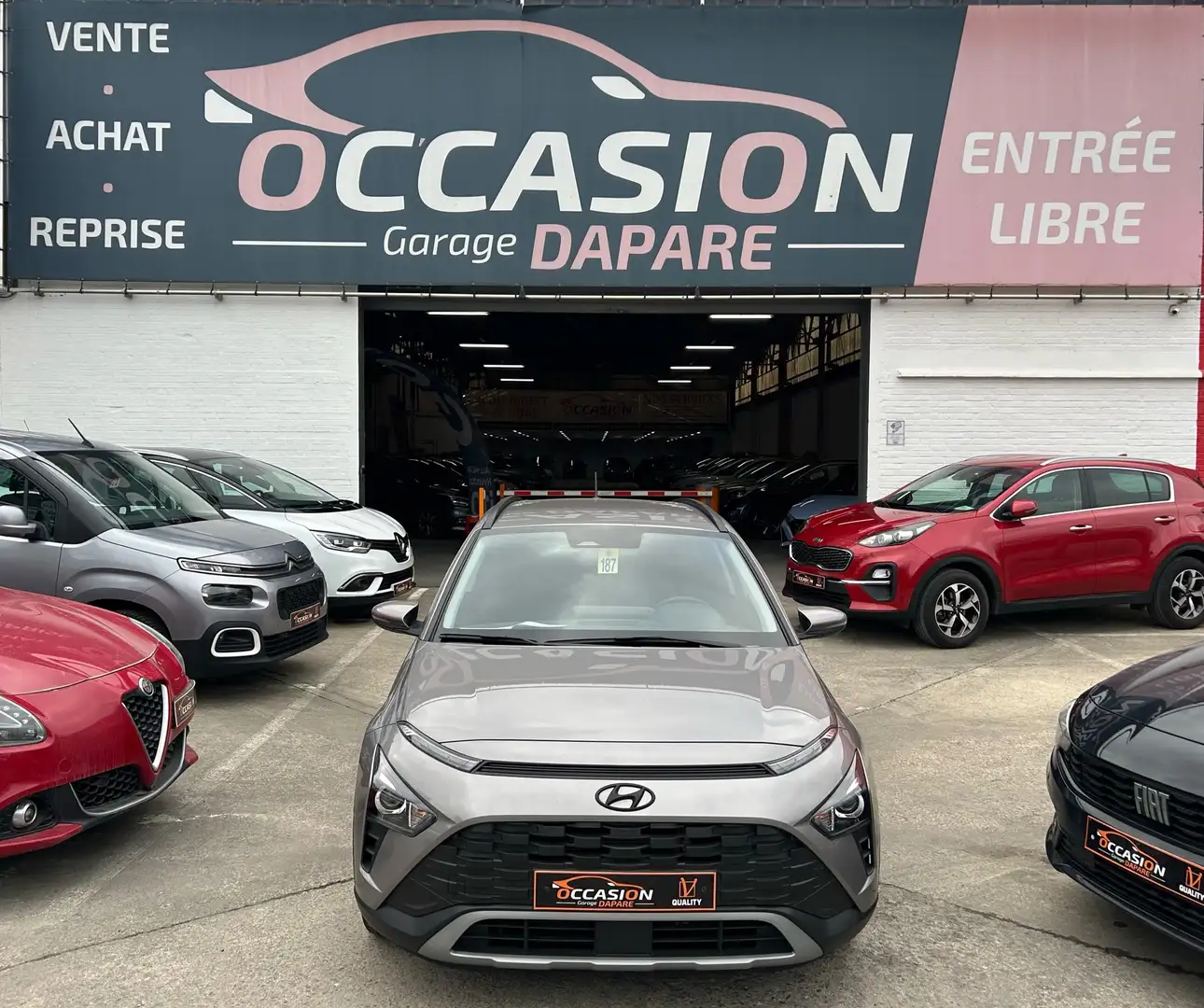 Hyundai BAYON AIR 1.0 T-GDi 100CV - CARNET - Garantie 01/2028 Bronze - 1