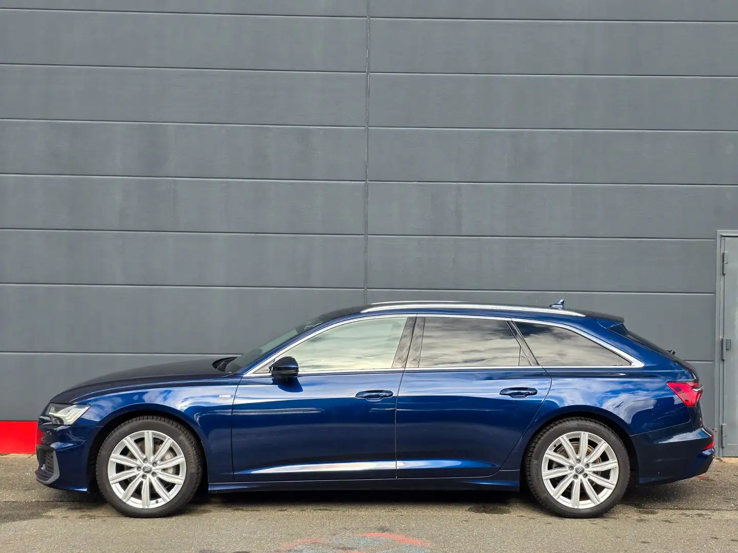 Audi A6 Avant 40 TDI quattro sport *4Zone*Pano*Matrix Blau - 2