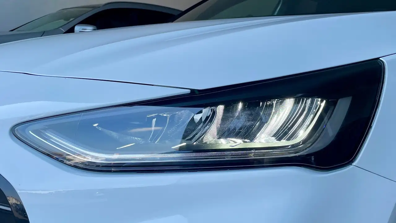 Ford Focus 1.5 EcoBlue 115 CV automatico SW ST-Line, миниатюра 4
