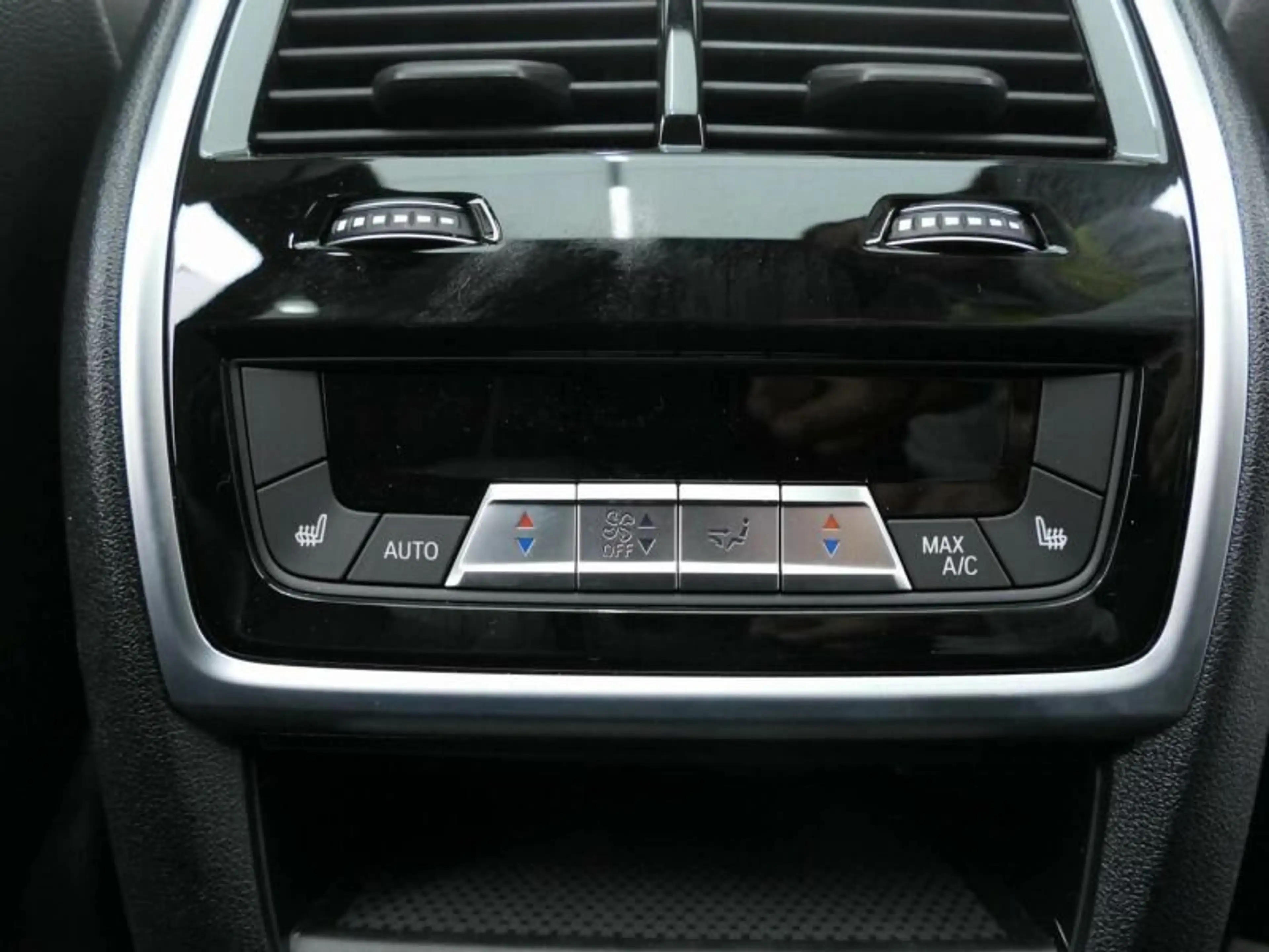 BMW X5 M i xDr. M Sport Pro AHK Massage ACC Park+ — photo 13