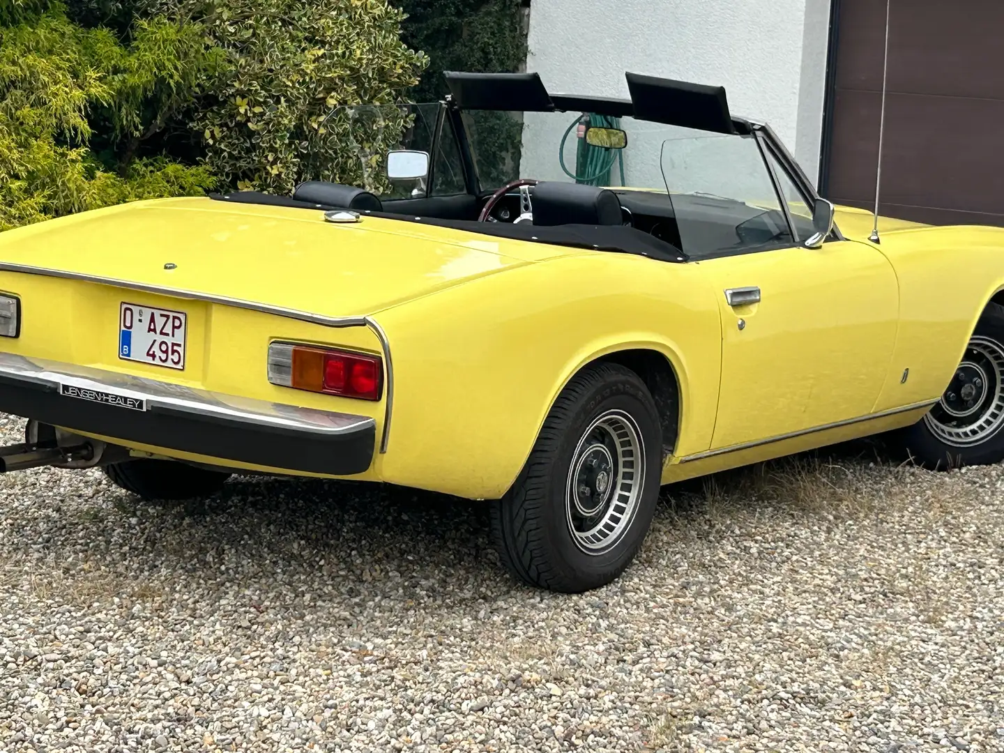 Jensen Healey Mk.1 Жовтий - 2