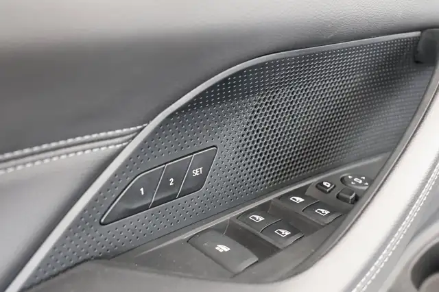BMW M view 12