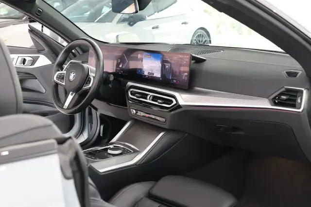 BMW M4 view 30