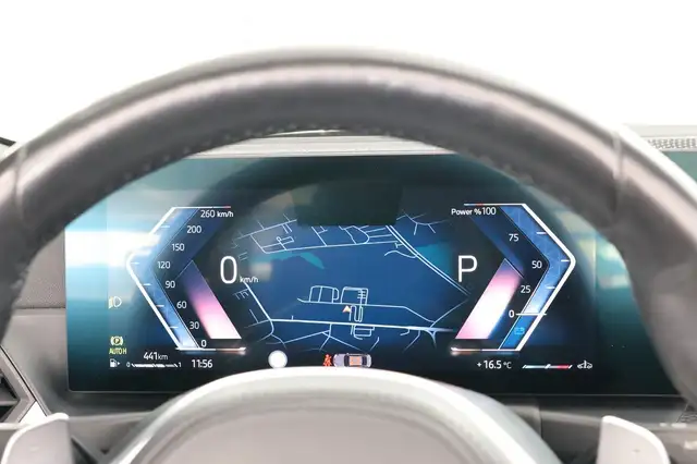 BMW M4 view 19