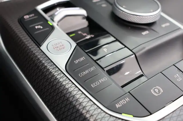 BMW M4 view 27