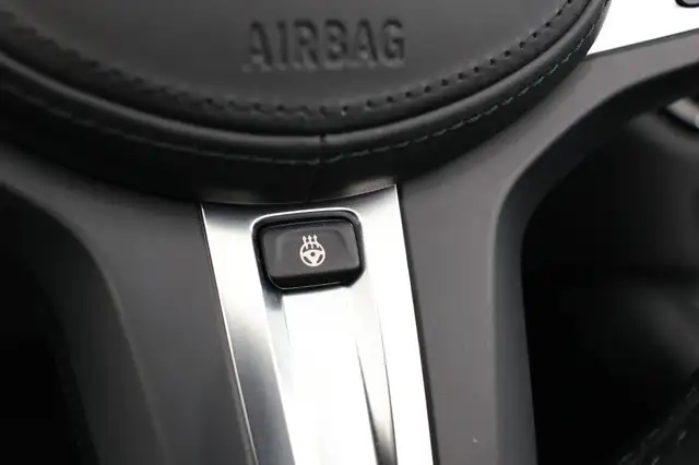 BMW M4 view 22