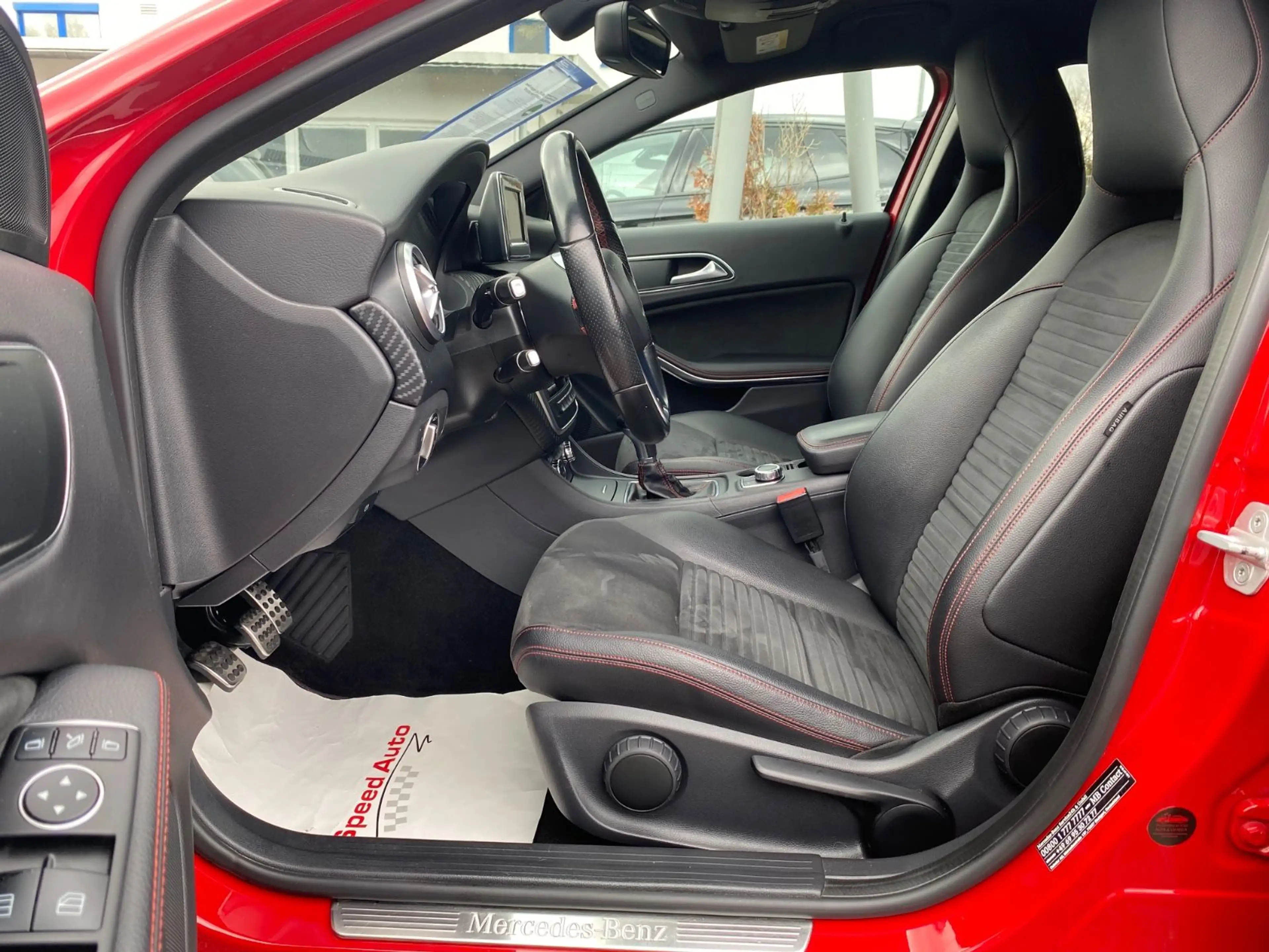 Mercedes-Benz A 200 AMG-LINE/NAVI/KAMERA/Bi-XENON/NIGHT/ALU18" — photo 11