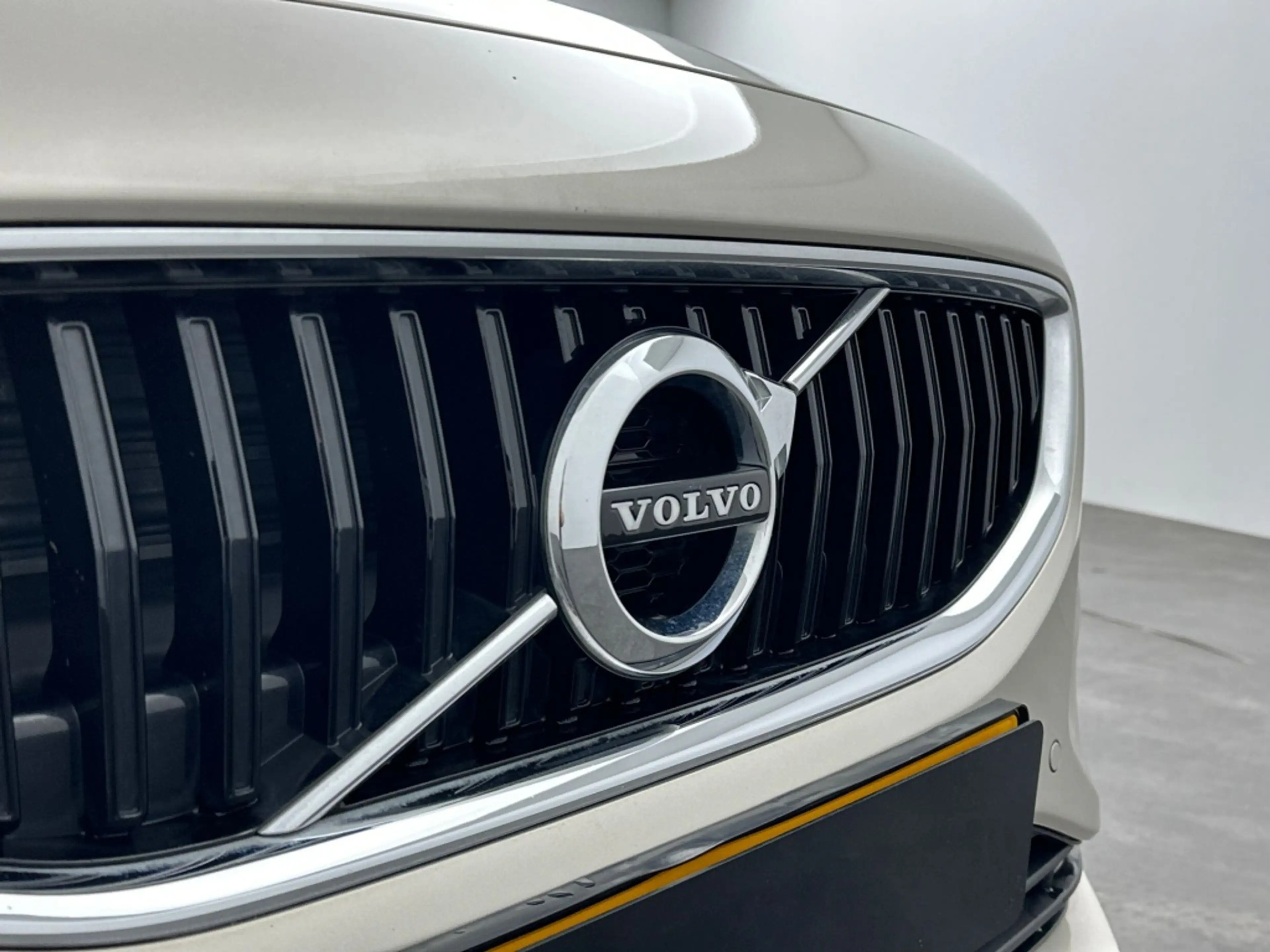 Volvo V40 2.0 T3 Nordic+ | Standkachel | Stoelverwarming | C — photo 10
