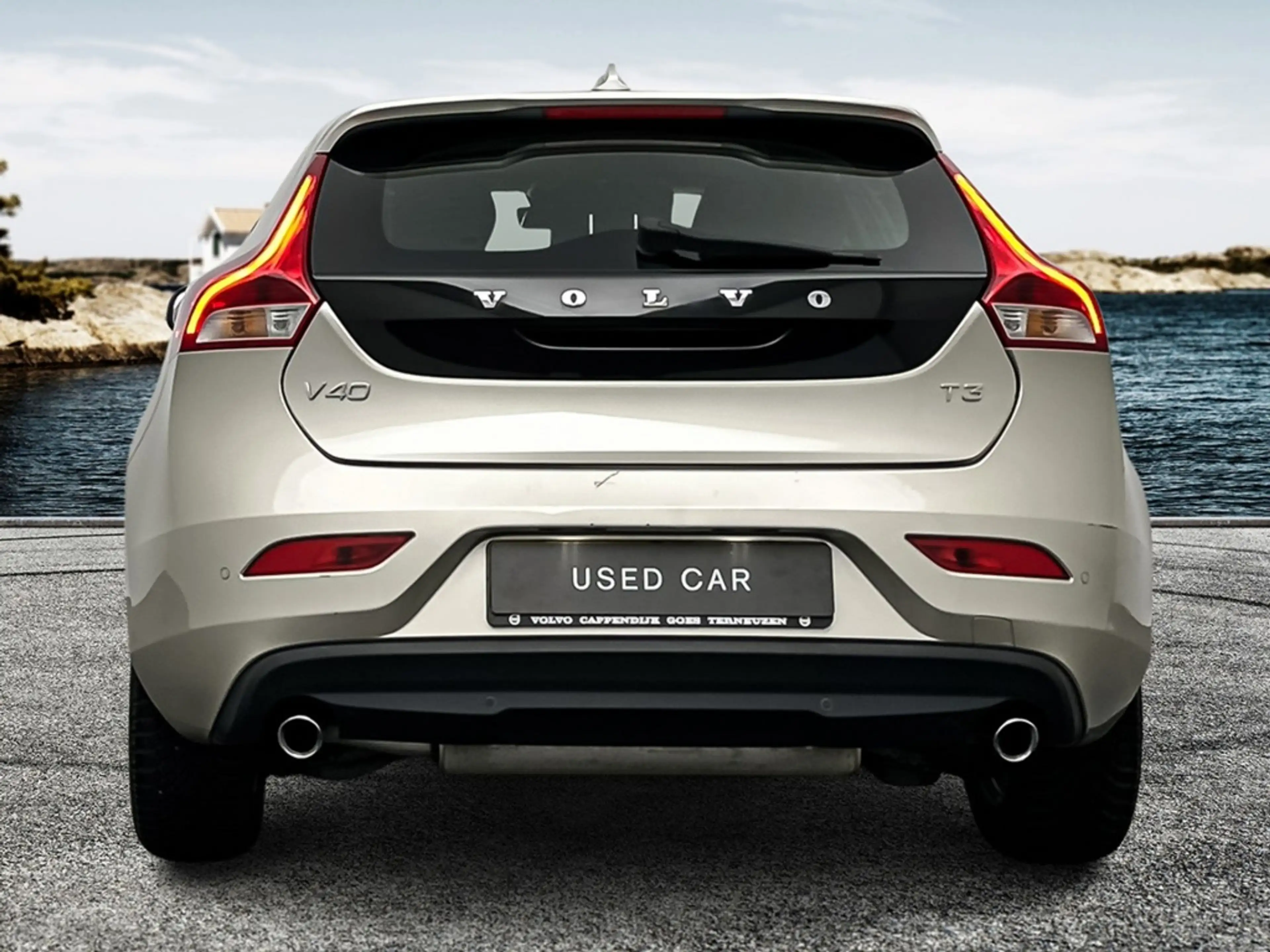 Volvo V40 2.0 T3 Nordic+ | Standkachel | Stoelverwarming | C — photo 6