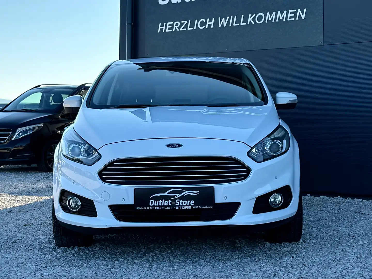 Ford S-Max Titanium Aut.*1.Besitz*Sportsitze*Navi*SHZ*Spur* Weiß - 2