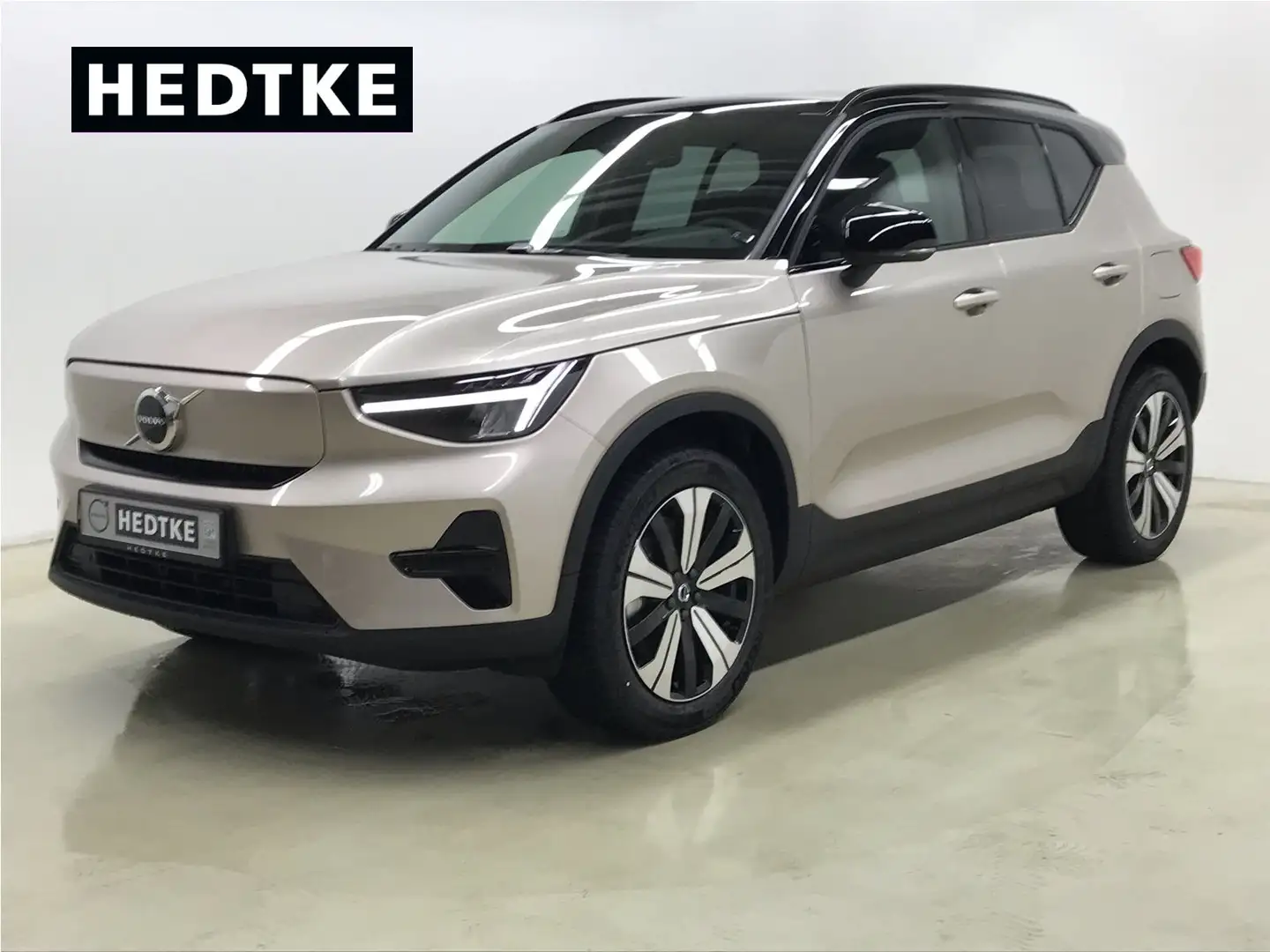 Volvo XC40 Recharge Core 19"+AHK+WINTER-PAKET Bronze - 1