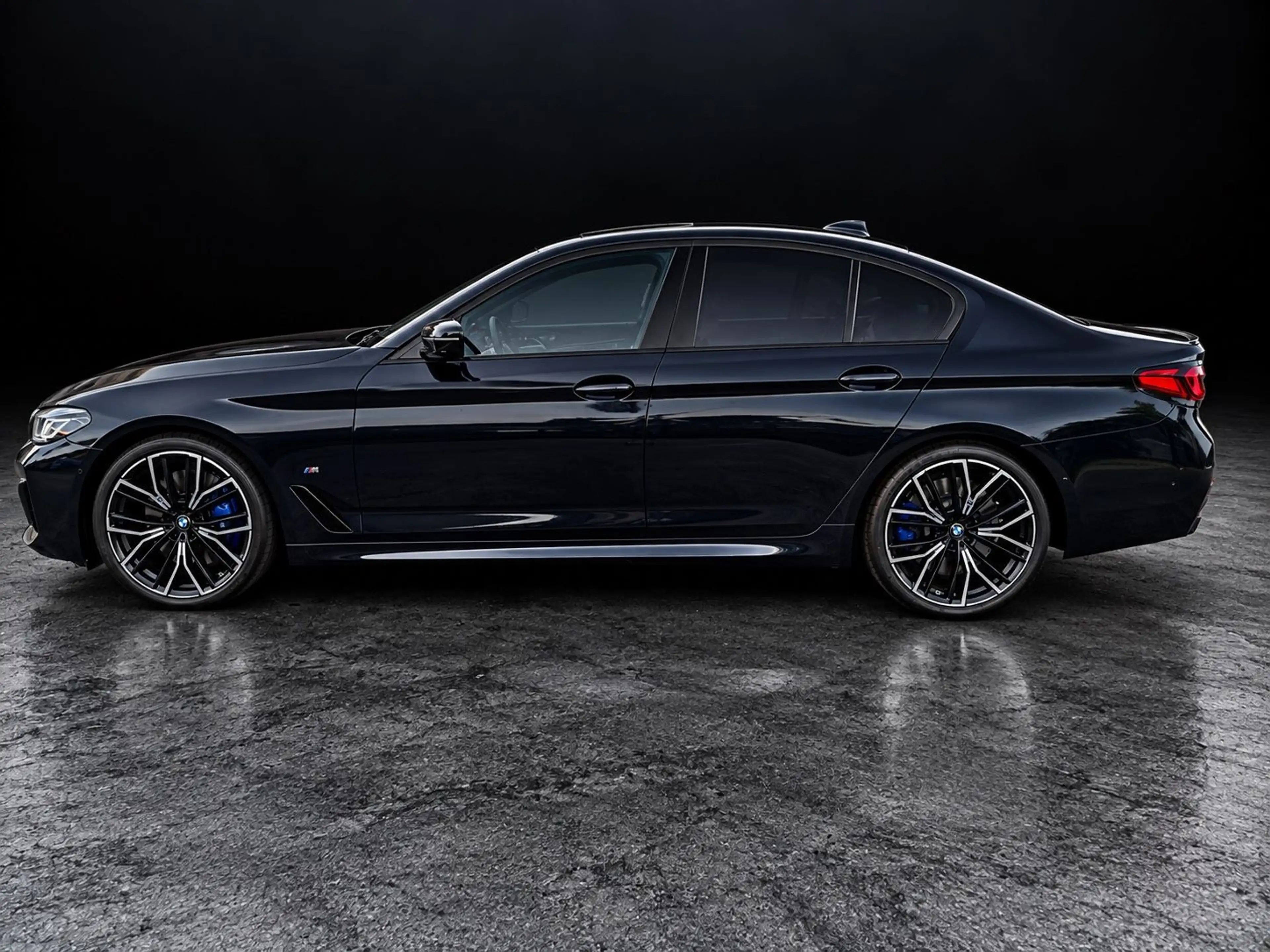 BMW 550 i Lim. Xdrive*PremiumSelec*360Kam*Perf.Aga* — photo 9