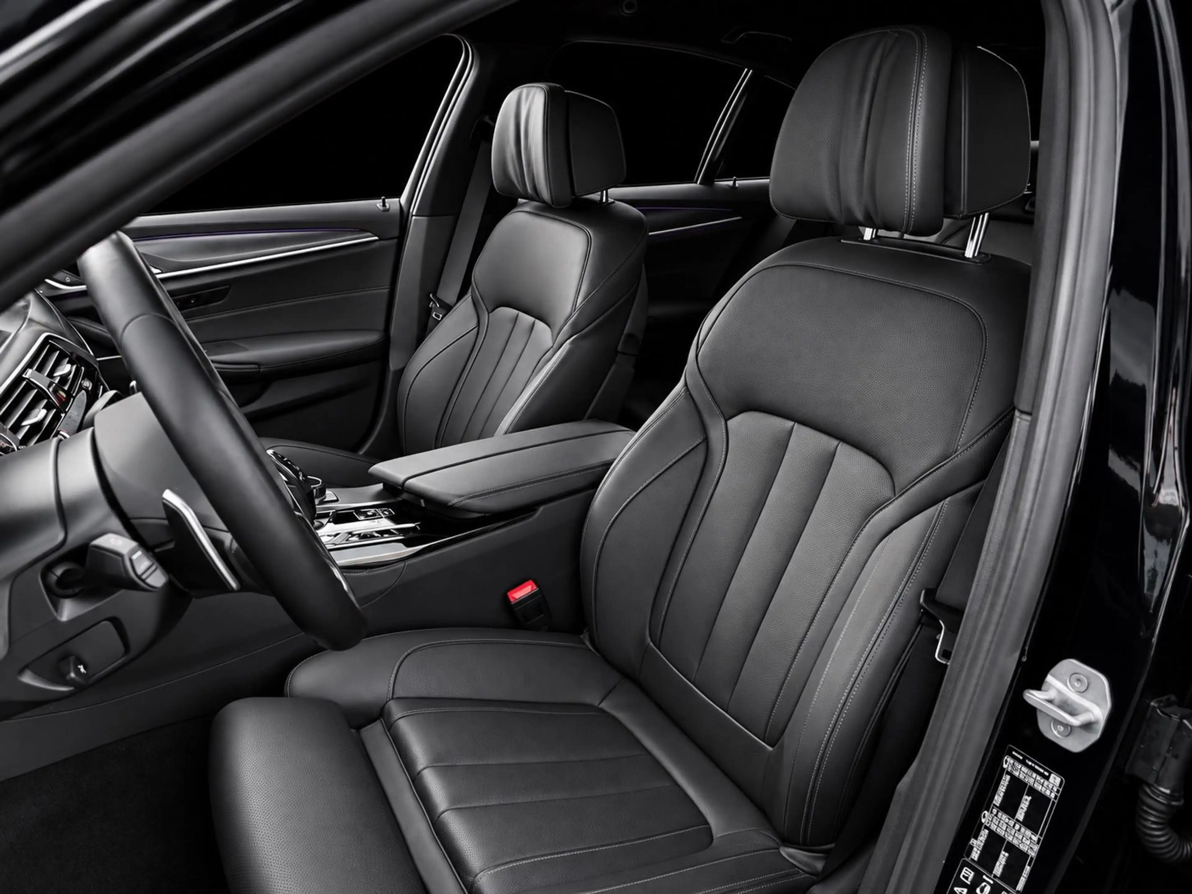 BMW 550 i Lim. Xdrive*PremiumSelec*360Kam*Perf.Aga* — photo 13
