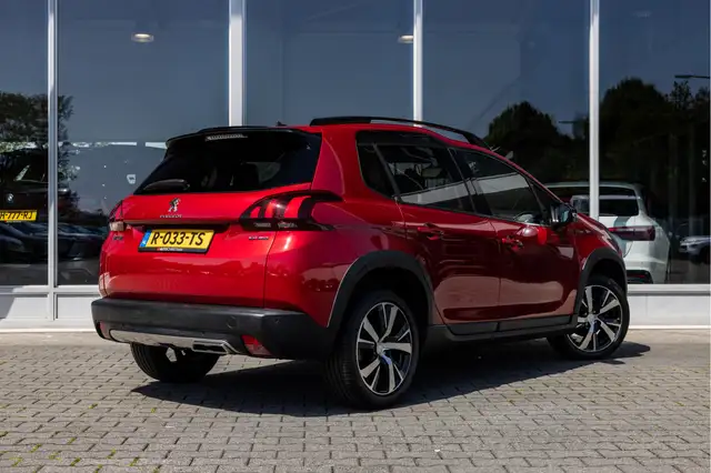 Peugeot 2008 view 2