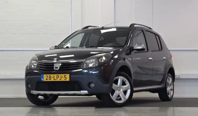 Dacia Sandero 1.6i Stepway Exclusive Trekhaak Airco 3e Eigenaar