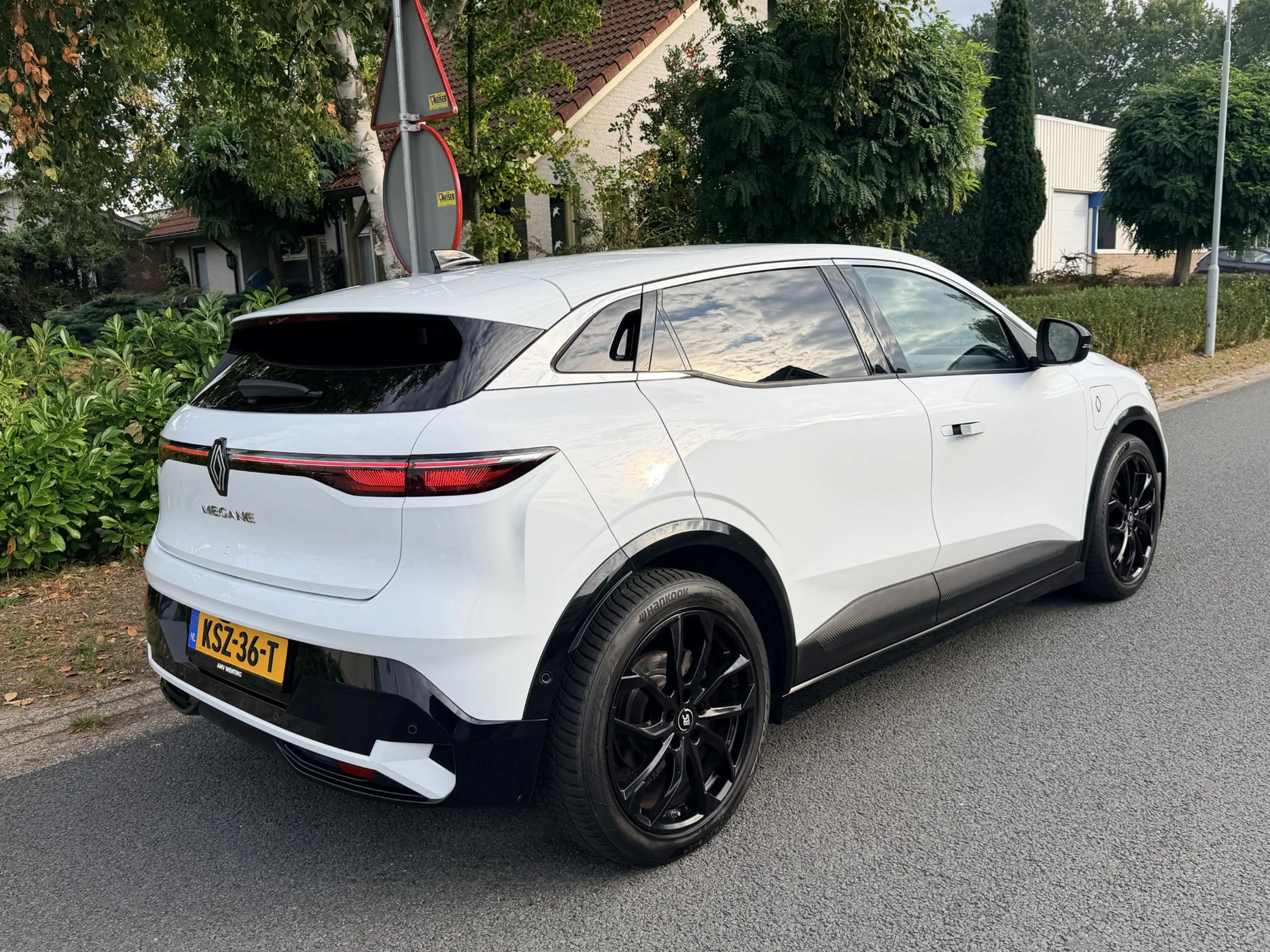 Renault Megane E-Tech EV60 Techno 220PK•Warmtepomp•ACC — photo 11