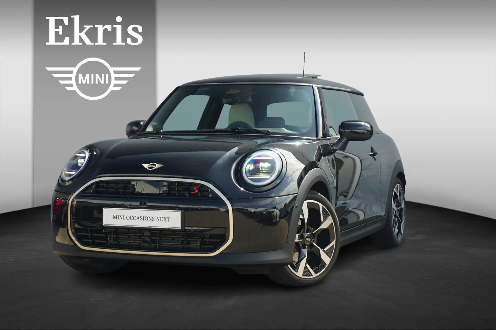 MINI Cooper S | Favoured Uitvoering | Pakket XL | Harman Kardon Nero - 1