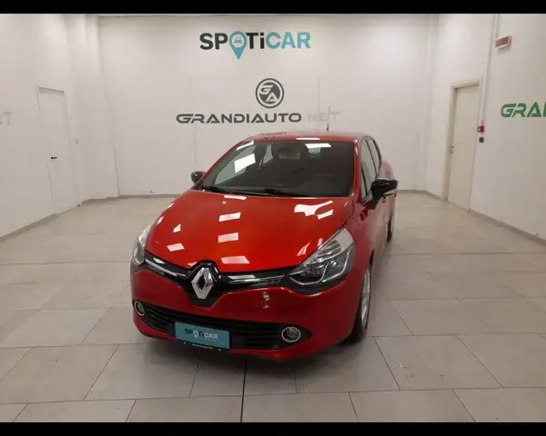 Renault Clio IV 2012 5p 1.2 Costume National 75cv