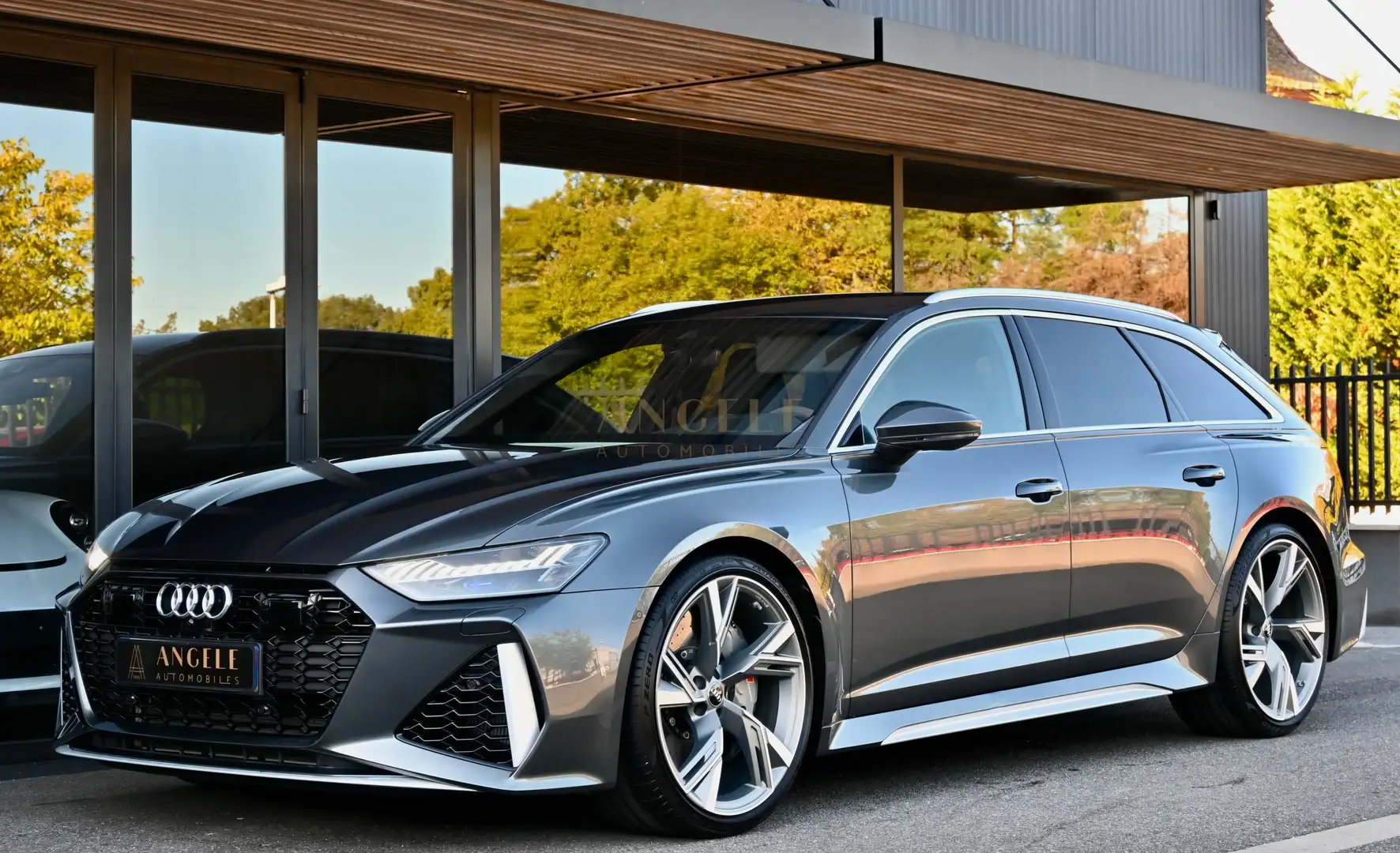 Audi RS6 IV 4.0 TFSI 600 CV Quattro TVA Grigio - 1