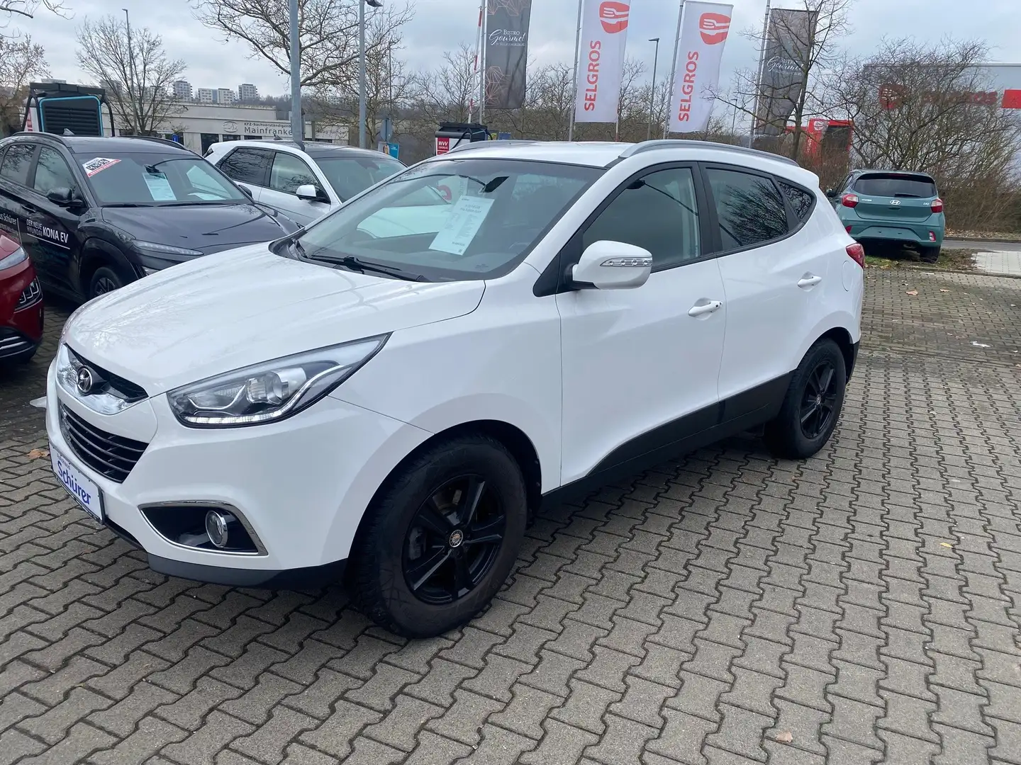 Hyundai iX35 ix35 1.6 2WD Fifa World Cup Gold Edition Blanc - 2