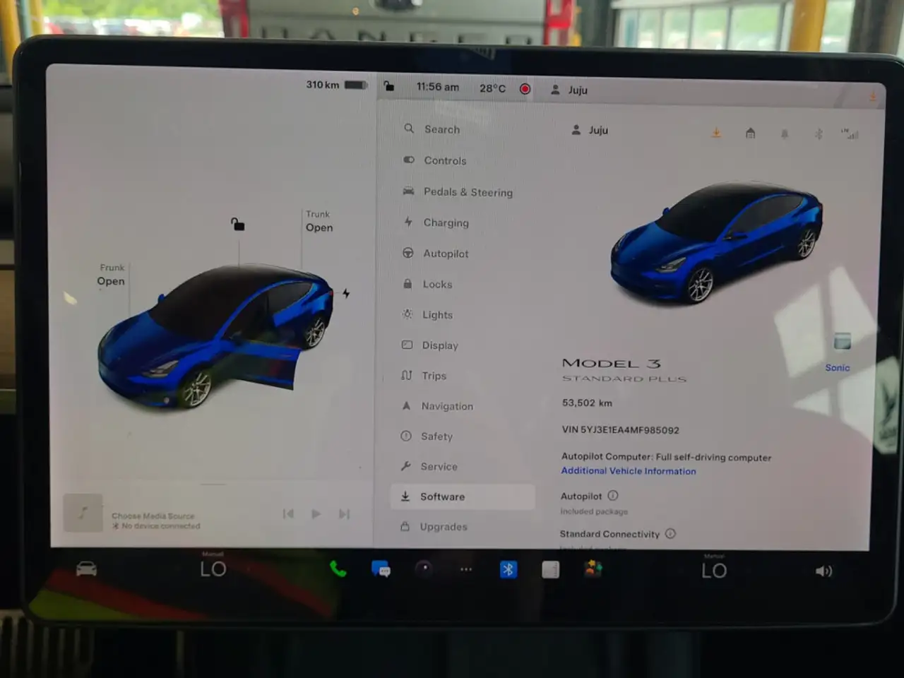 Tesla Model 3 снимка Tesla Model 3