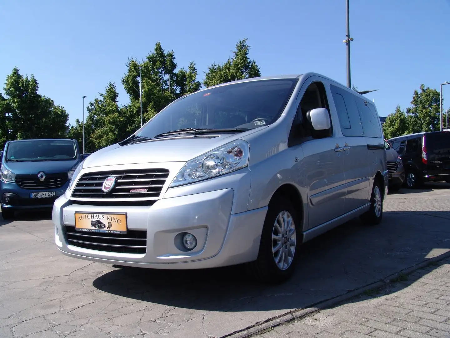 Fiat Scudo Panorama Executive Lang -8Sit/2Sch-tü. Srebrny - 2