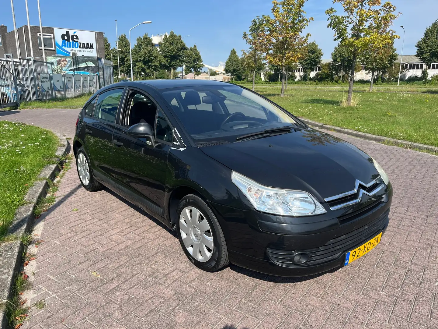 Citroen C4 1.6-16V Image | incl nieuwe apk Zwart - 2