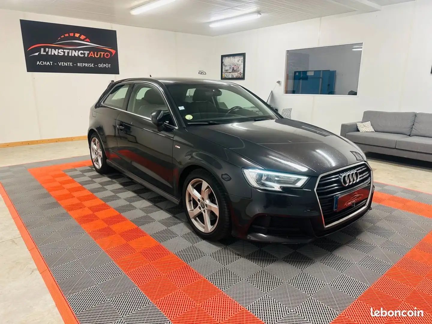 Audi A3 1.6 TDI 110 ch S LINE EXTÉRIEUR - 1