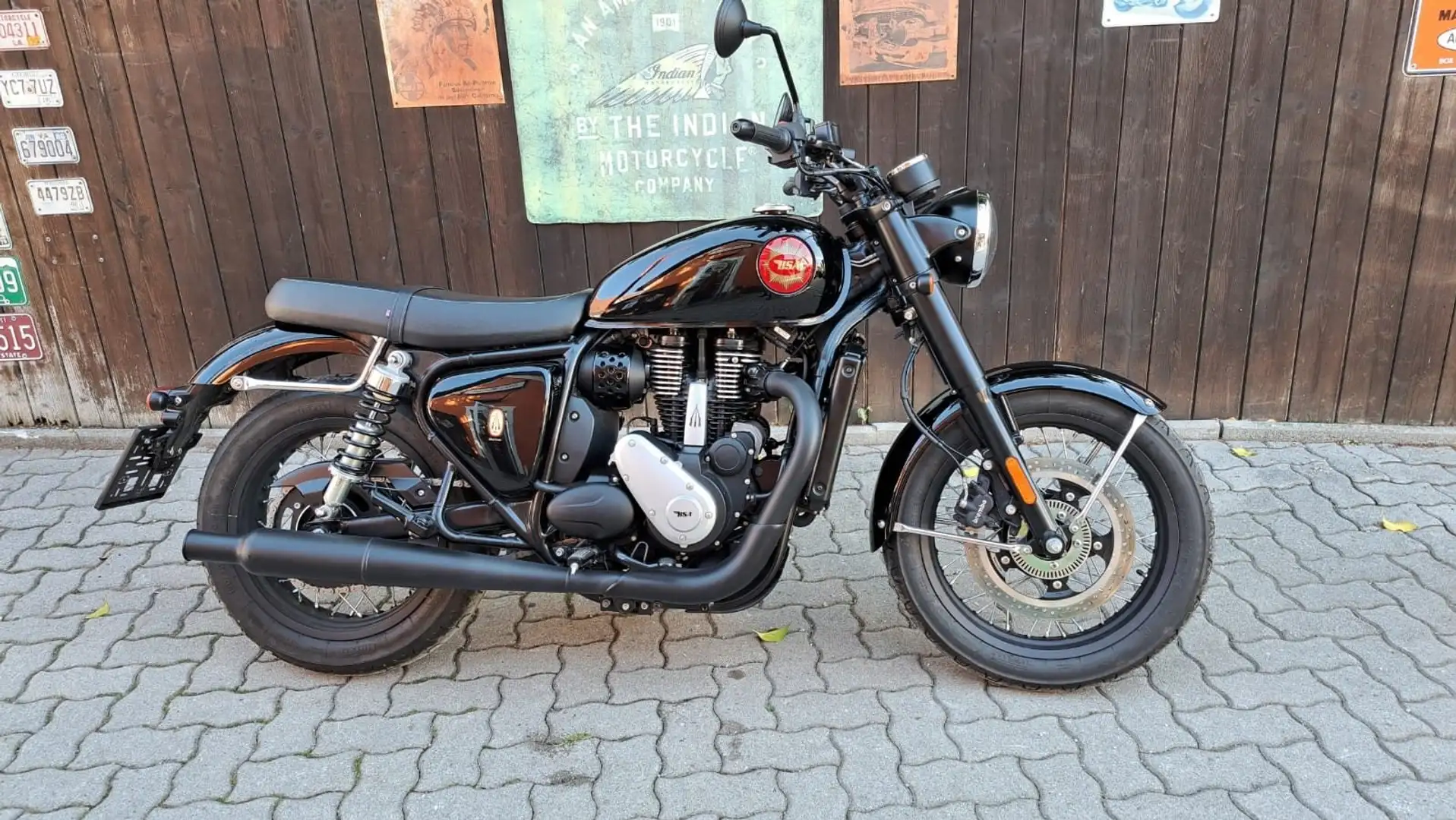 BSA Gold Star Shadow black Zwart - 1