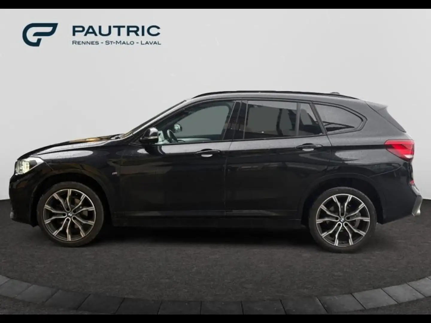 BMW X1 sDrive18dA 150ch M Sport Schwarz - 2