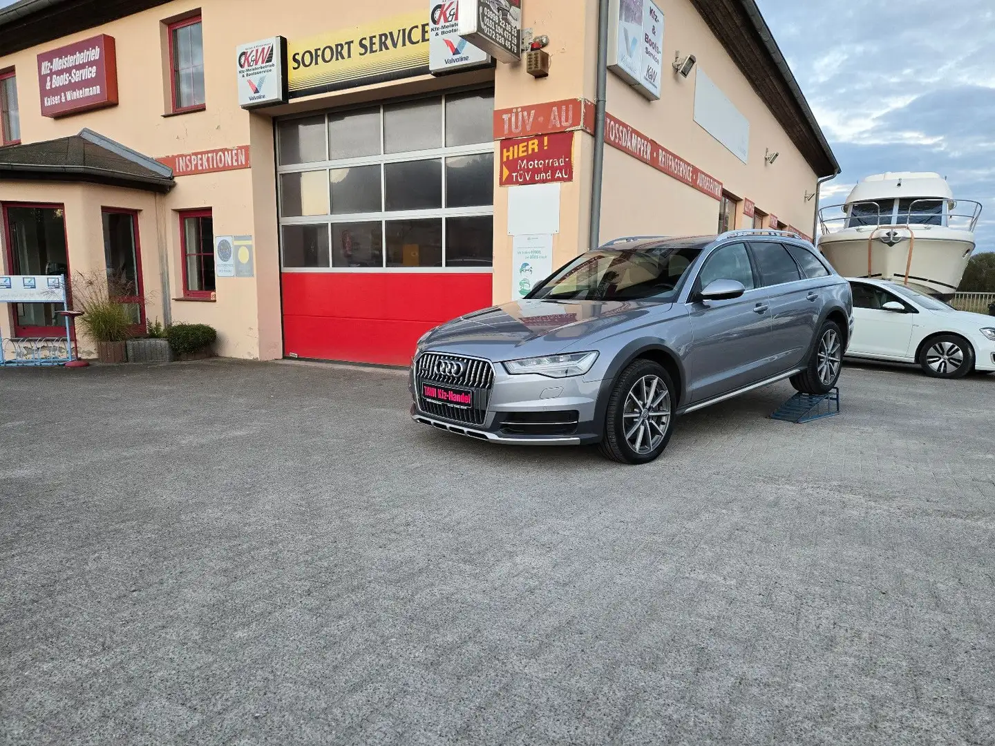 Audi A6 Allroad quattro 3.0 TDI**S+W Räder Grau - 1