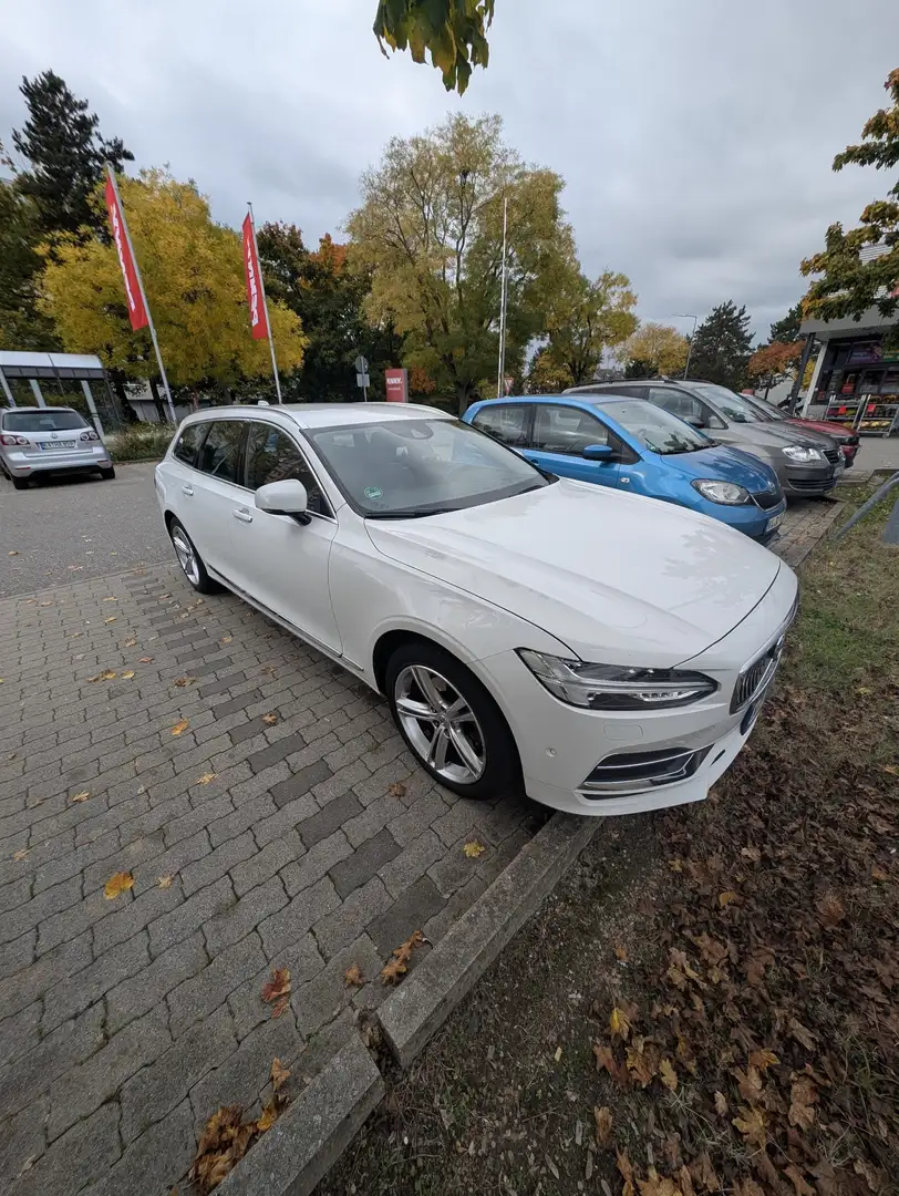 Volvo V90 D4 Geartronic Momentum - 2