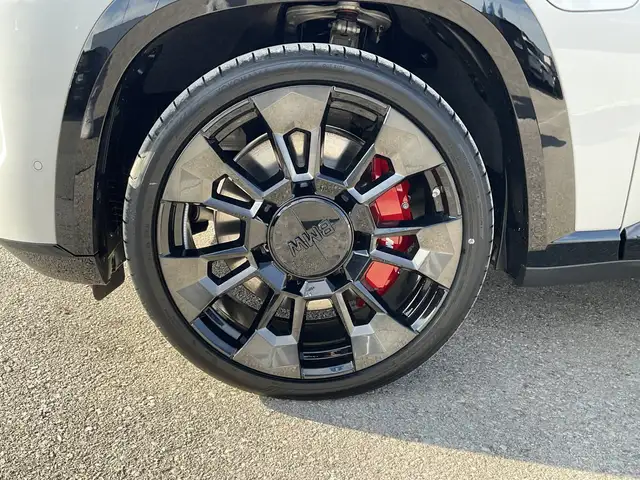 BMW XM 50e Ansicht 19