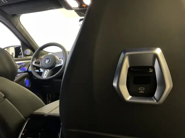 BMW XM 50e Ansicht 14