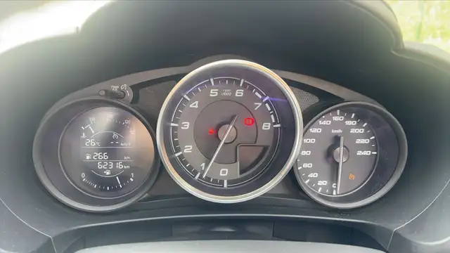 Fiat 124 Spider view 12