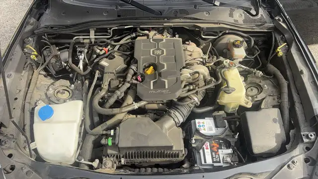 Fiat 124 Spider view 15
